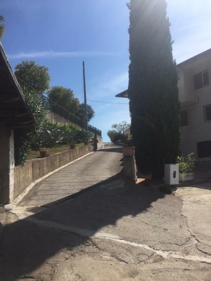 Ferienwohnung Il Cipresso Salerno Exterior foto